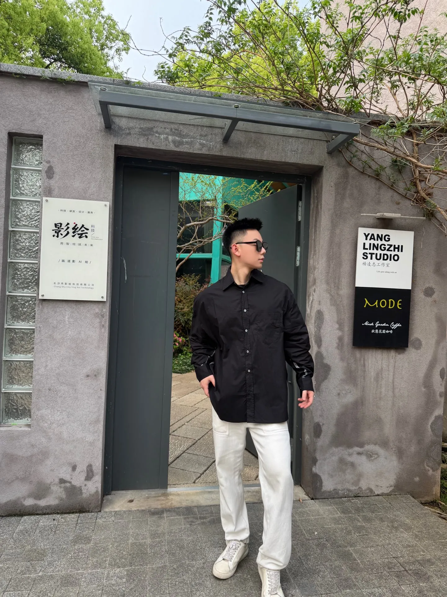 【 】Acne Studios （Black）